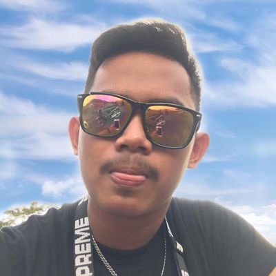 KuAzr4ei's profile picture. Kita mampu merancang hanya tuhan yang menentukan
Hitam Putih Warna Kehidupan Mati Itu Kepastian (We will fly above the sky) 🍁‏‏كو محمد ازرعي🍁
