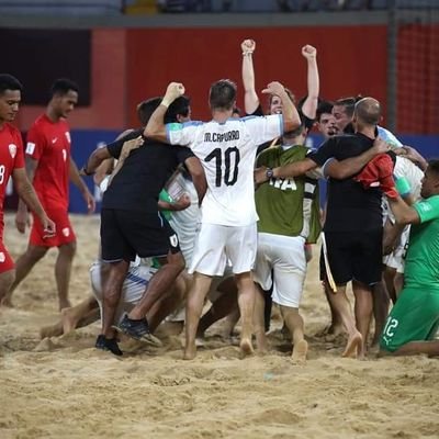 Kevork Kouyoumdjian
Presidente Fútbol Playa AUF.