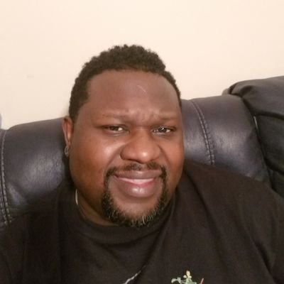 DariusL37271995's profile picture. Carpi- Diem type