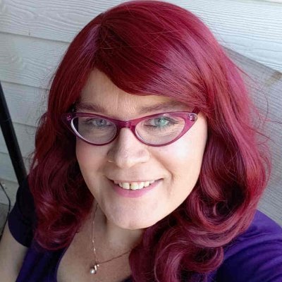 darkgemini's profile picture. Professional linux geek