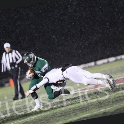2021 | RB/DB 5’11 | 195lbs | 40 yard dash: 4.6 | GPA 3.78 l 4 time wrestling state qualifier | track state qualifier | all conference Rb | 9 year letter winner