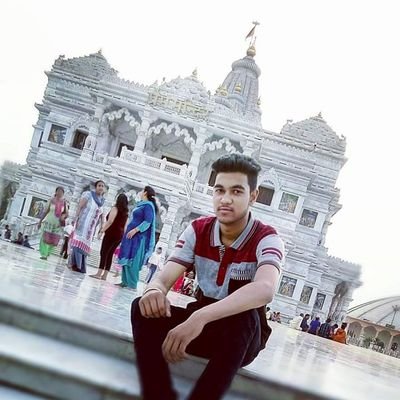 hvarshney09's profile picture. 😘😎👌 V.I.P 👌😎😘