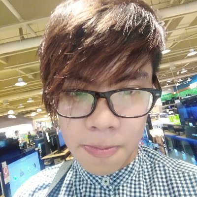 SpiderRenz's profile picture. ., Tweeting since 17 :3
-Hot as hell beware 
-Utilizes the way of a spider
"With great power, comes great responsibility"
.,Your friendly neighborhood SpiderMan