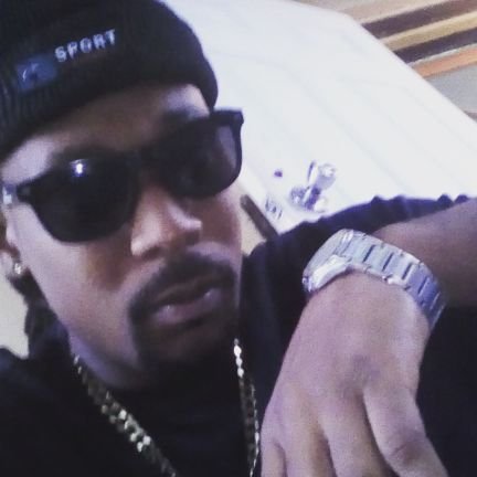 AllingtonWells's profile picture. 