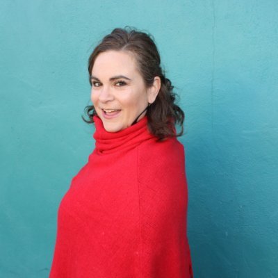 Wife | Mama | Entrepreneur | HSA President | @AWeber Advocate Manager |
I love fashion, adventure and helping other entrepreneurs succeed.