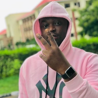 papii_vent's profile picture. Weird niccar