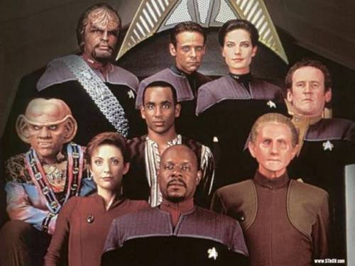 DS9_bot's profile picture. スタートレック/ディープ・スペース・ナイン（DS9）のbotです。放送中のドラマと、こちら【http://t.co/i0Njw4cNIc】のデータベースを参考にさせていただいています。