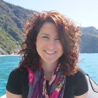 Global Communications, Public Relations, and Marketing Leader. Based in Seattle. Specializes in Tech, AI, Wireless, etc.