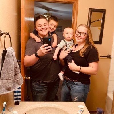 carter_gonce's profile picture. Proud dad of two amazing boys. FTM💉4/22/2109