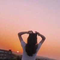 N U R (@anonim213400) 's Twitter Profile