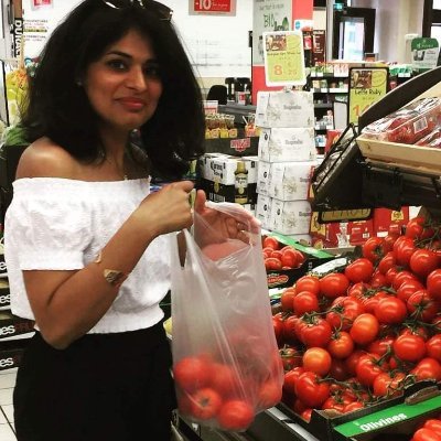 I’m passionate about gastronomy & I love to share healthy & balanced recipes on my blog to nourish body and soul.
