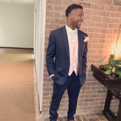 Hampden Sydney College Alumnus | Economics Major |Retired Athlete | iDragRace | IG - shepherdwoolie 👻- jayraww6 | Woolridge Motorsports #FreeTheFam #RIPJuneBug