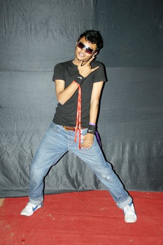 Vijay_wonder's profile picture. I M Back...............