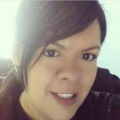 Prefiero morir por amor q vivir por matar. Radicalmente chavista, antiperialista....