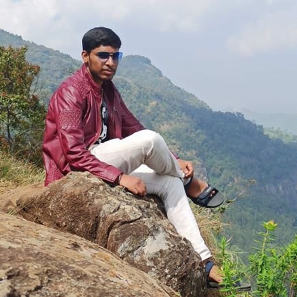 Ravicha82812943's profile picture. ಹಿಂದುಸ್ತಾನಿ🚩
ಕನ್ನಡಿಗ💛❤
