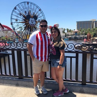 AlexisTurko816's profile picture. El que no quiere a su patria No quiere a su madre Soy América latina Un pueblo sin piernas pero que camina...Dale!