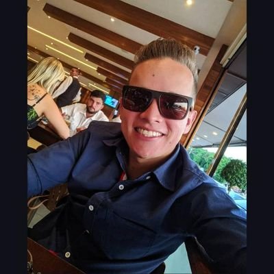 wesleyleitin's profile picture. whats 61 991952862 
instragam @wesleeybsb