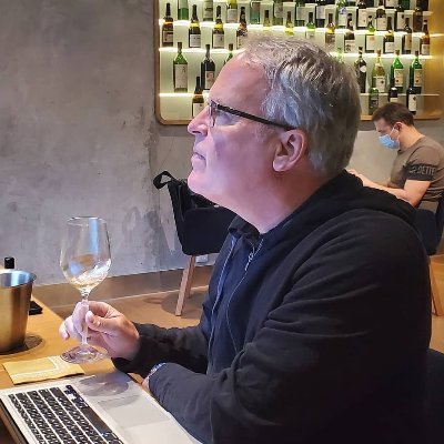 Wine critic since 1981. With a team of editors we rate 40,000 wines a year & report from around the world. 
-Sign up to our newsletter: https://t.co/8dl4lKITkQ