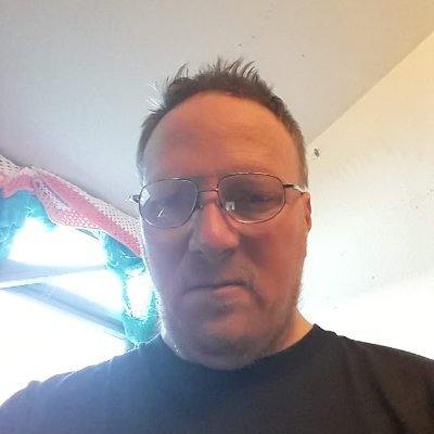 JohnBan90007323's profile picture. Need Help