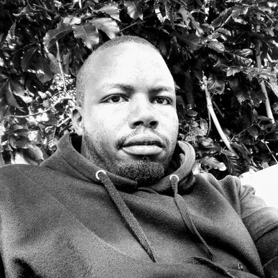 Emmanue81888547's profile picture. 