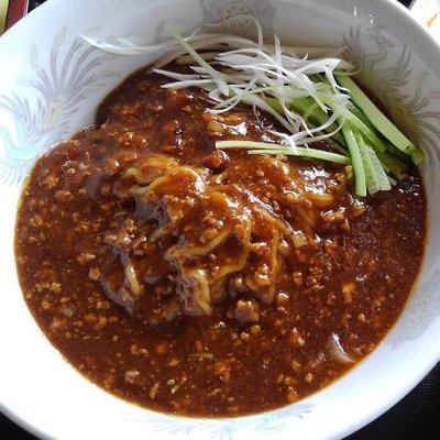 ジャージャー麺