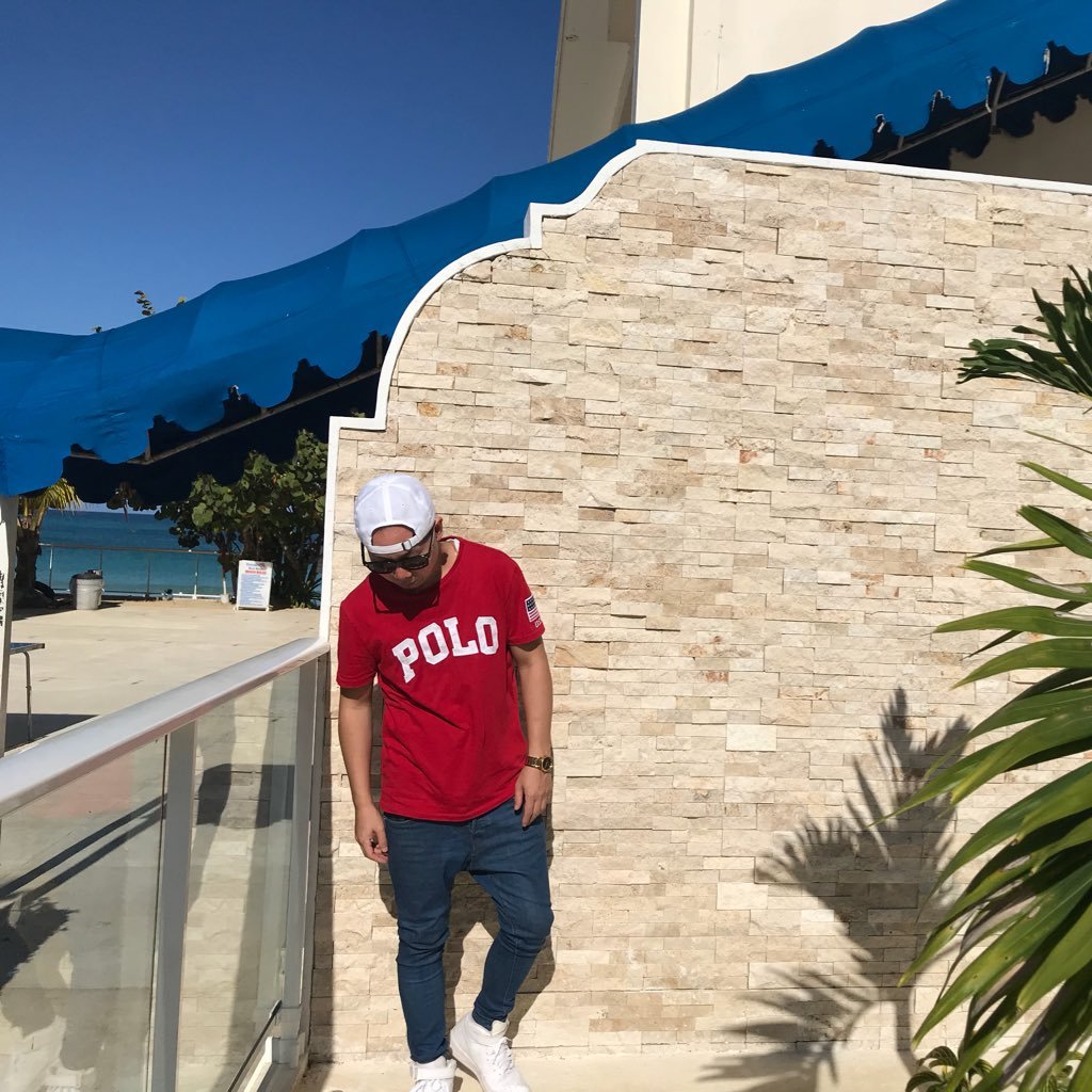 IamReadaa's profile picture. Music Producer/Beat Maker/Musician🎹 MVP MUSIC🇯🇵 Roun Di Corner Music🇯🇲 🏝