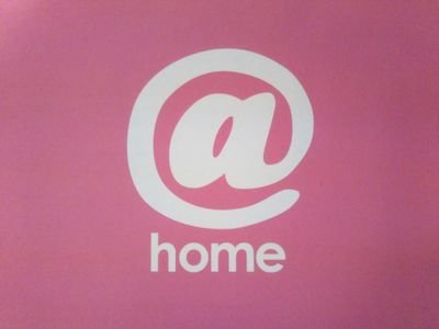 ＠home

2004年4月に開店したレディースオンリーバー
@home〝アットホーム〟です。
ゆったり大人の空間で楽しい会話とお酒を楽しみませんか？
皆様のお越しを心よりお待ちしております。火曜は@+（担当かおり）
📞0927336555

#福岡ビアンバー #セクマイ #LGBT  #カラオケ #落ち着いた雰囲気