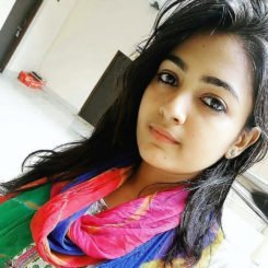 PoojaKaul11's profile picture. Status तो सबके होते है पर किसी के #औक़ात से ऊपर तो किसी के औकात से नीचे !!