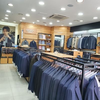 7W1c8dzjFnhVmrc's profile picture. ..