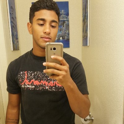 BaezEpps's profile picture. 