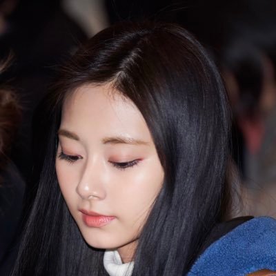 HQ=❤️/SNS PROFILE ⭕️/상업적이용❌/ 2차가공❌/ASK=DM tzuyu@kakao.com