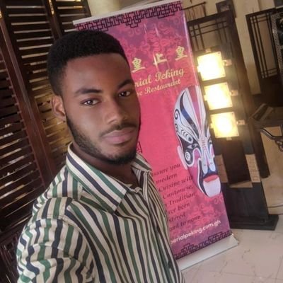 erneste33246873's profile picture. 