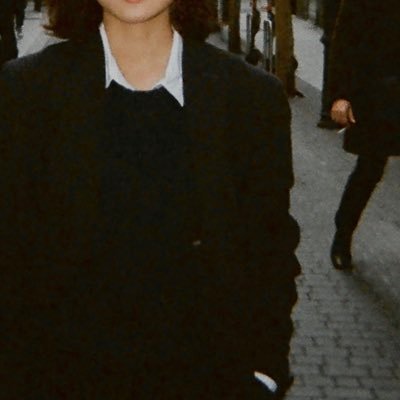 w_yezy's profile picture. 우아무개