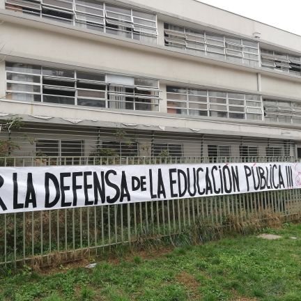 Como Profesor, no existe acto más Revolucionario que la Solidaridad!!!