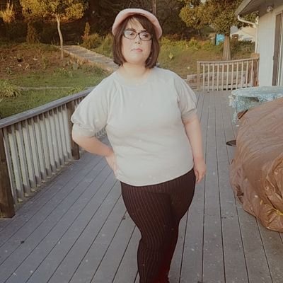 Anime, Animal Crossing, and other things that match my aesthetic
https://t.co/qshZFfdlKG
CASHAPP: $MelikaN9
INSTAGRAM: lifeisariddle_
TWITCH: libraryrecluse