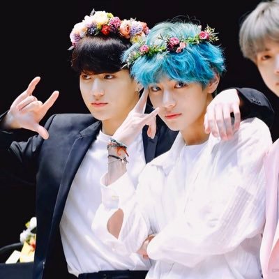 love BTS bias- taehyung bias wrecker- Jungkook Gymnast at 💜 I sing, play guitar, and dance. 21 yrs old