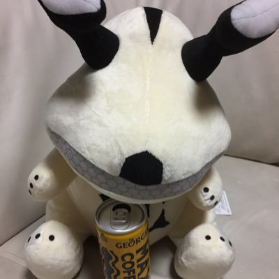 アラフィフ大怪獣ラッシュ残党おじさん,ジーっとしててもどうにもならないJD娘とテンプレDD息子とまだまだ各地に出没中。ボイジャー推しの懐アニソン好き。ウルトラマンカードゲーム道も嗜みはじめました。オカルト系や趣味パチも継続中。