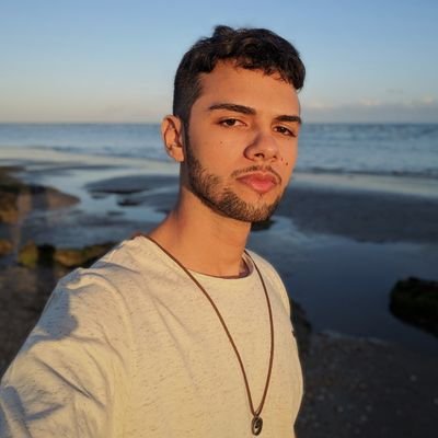 criei esse twitter só pra tuitar merda msm