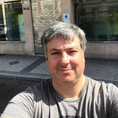 RobertoNetval's profile picture. 