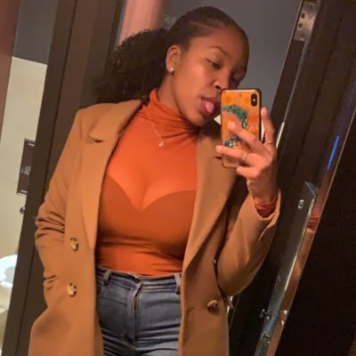 I wanna drink the sunshine in your skin☀️🕊💙 SPR18 UnmiZtakable YE | TaZ ♑️