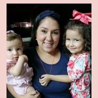 Hija del Rey de reyes! Esposa del amor de mi vida! Mommy de Betha & Bianca 💗💗 Afortunada con mi hermosa familia! Emprendedora, docente, teacher, amiga.