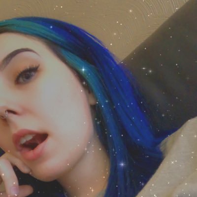 landraabethh's profile picture. 