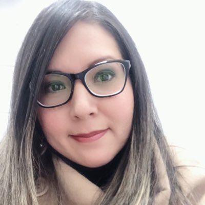 Mujer, madre, abogada, magister en arbitraje y mediación. Amante de mi tierra bella Manabi y de su comida. Amo la música, baile, viajes y a la gente humanitaria