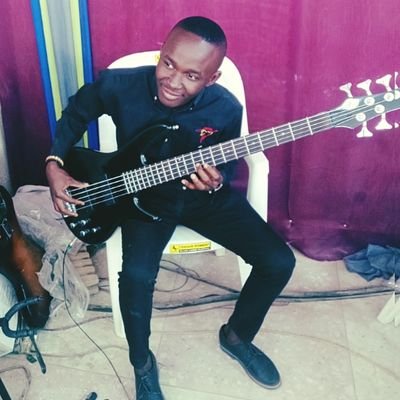 penibass's profile picture. BASSADDICT🎸