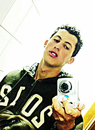 lucaaaasqueiroz's profile picture. Legaal,Gentil , De boua com a vidaa