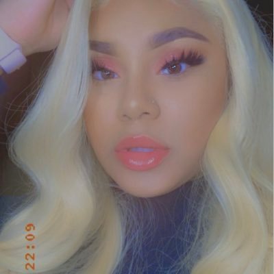 9/10 i just need a drink 🍸.    👻// @leslioness insta// @slayz.queen 🤤.