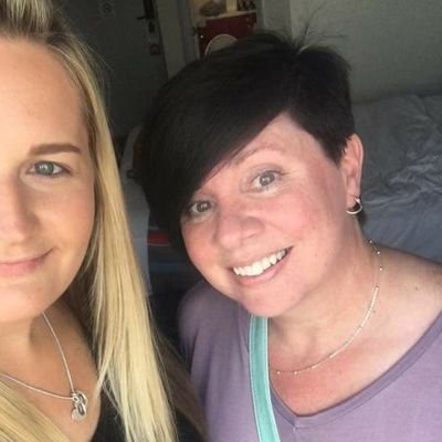 @LornaSuperhoops