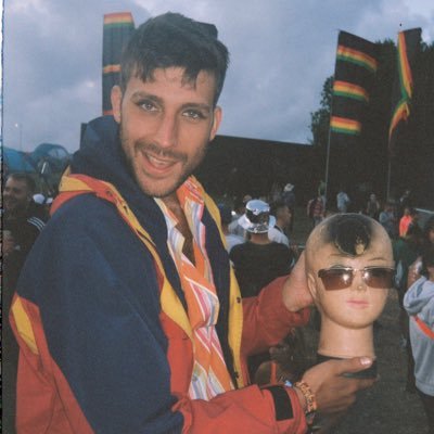 OiItsMeLewis's profile picture. Hates jabrones