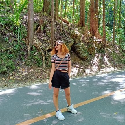 villacatheeee's profile picture. Too lazy to write bio