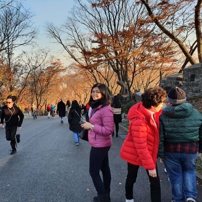 edakrismaryC's profile picture. physician and a singer wanna-be!☺♥